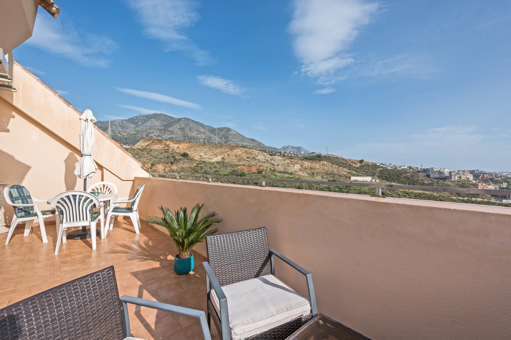 Carvajal Luxury Apartments - Free Parking Fuengirola Kültér fotó