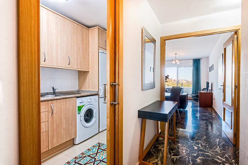 Carvajal Luxury Apartments - Free Parking Fuengirola Kültér fotó